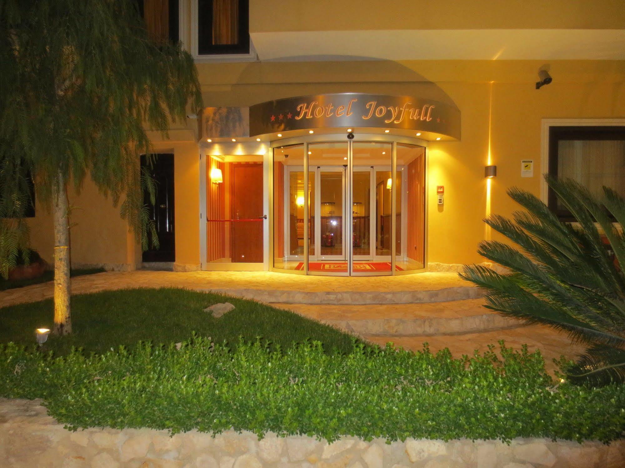 נאפולי Hotel Joyfull מראה חיצוני תמונה